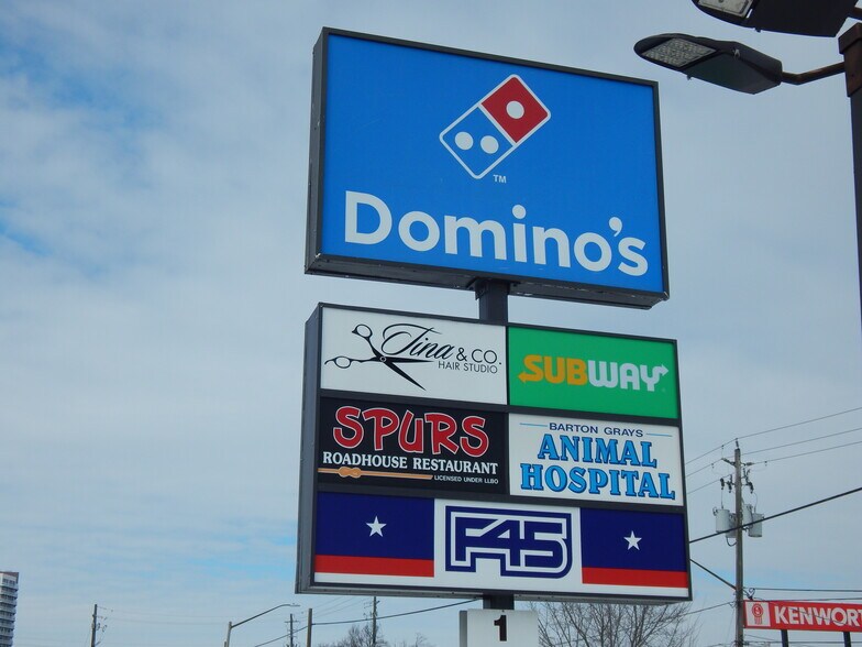 More Photos Of 168-178 Barton St, Hamilton Unknown For Lease