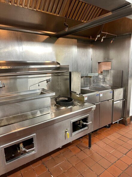 More Photos Of 1465 Webster St, Alameda Restaurant For Sale