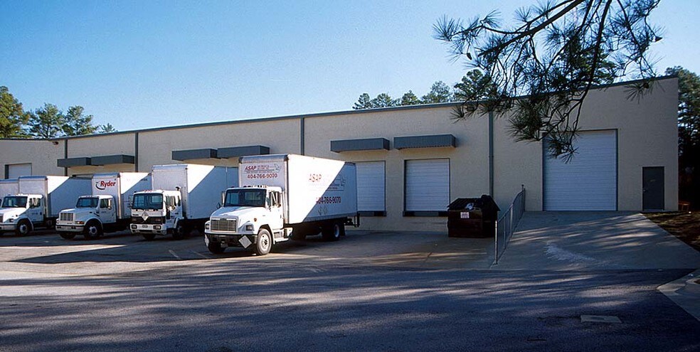 More Photos Of 3469 Buffington Ctr, Atlanta Warehouse For Lease