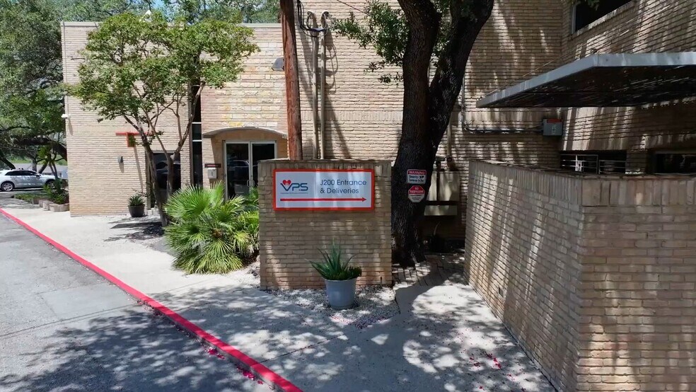 Primary Photo Of 8647 Wurzbach Rd, San Antonio Medical For Lease