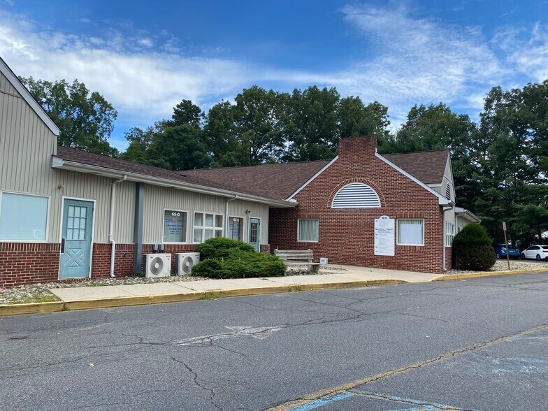 More Photos Of 65 Lacey Rd, Whiting Medical For Sale