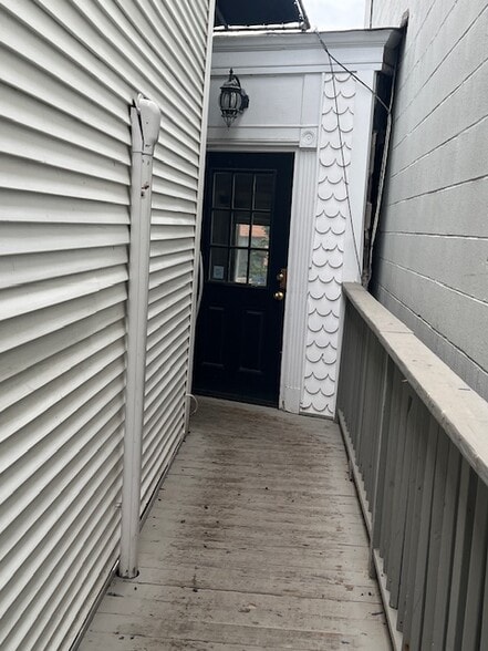 More Photos Of 64R Main St, New Canaan Office For Lease