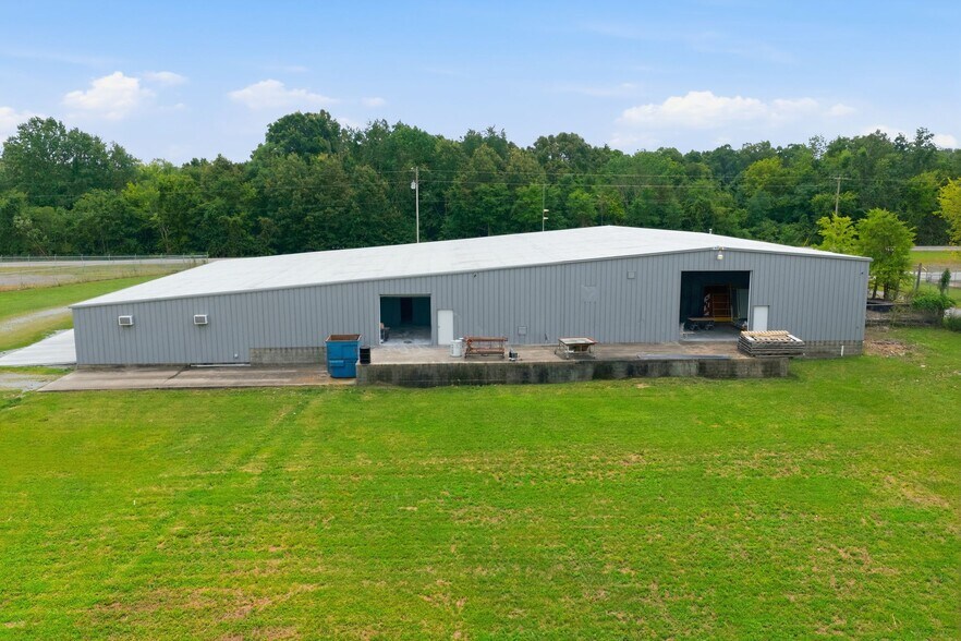 More Photos Of 7612 Drag Strip Rd, Fairview Industrial For Sale