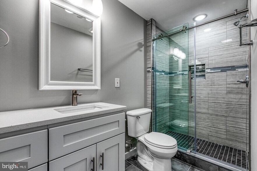 More Photos Of 1316 S Broad St, Philadelphia Apartments For Sale