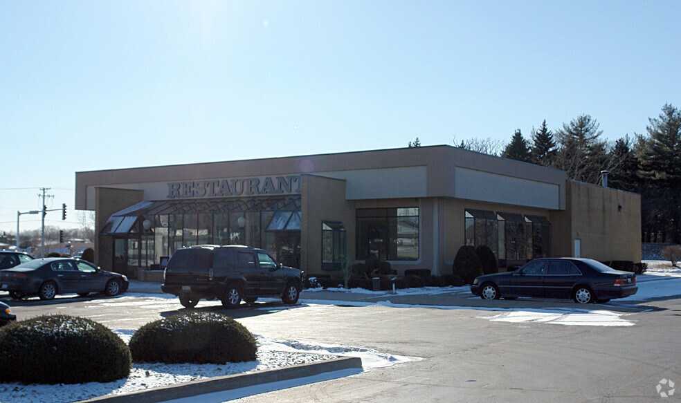 More Photos Of 13150 W 143rd St, Homer Glen Restaurant For Lease