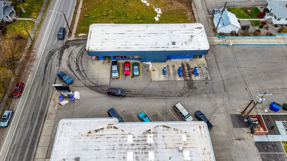 More Photos Of 1114 N 3rd St, Coeur d'Alene Service Station For Sale