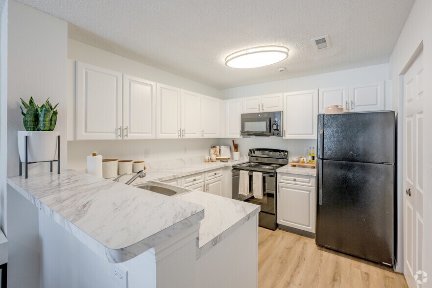 More Photos Of 100 Elena St, Cranston Apartments For Sale