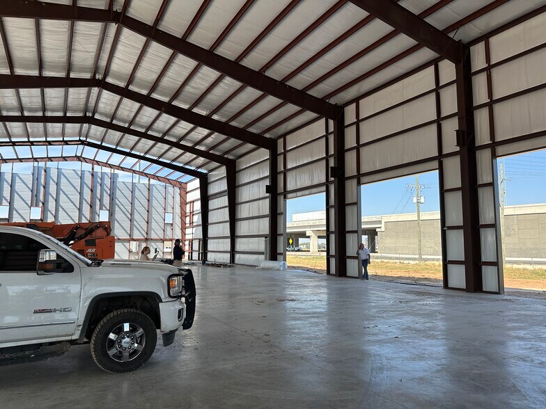 More Photos Of TBD Interstate 20, Midland Warehouse For Lease