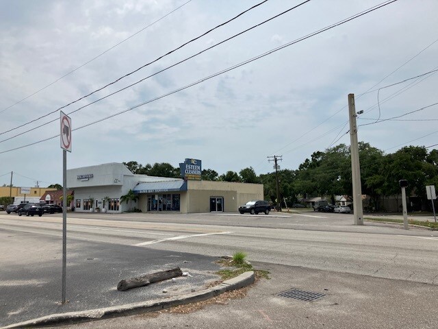 Primary Photo Of 4223 Henderson Blvd, Tampa Freestanding For Sale