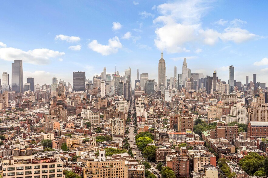 More Photos Of 246 Spring St, New York Hotel For Lease