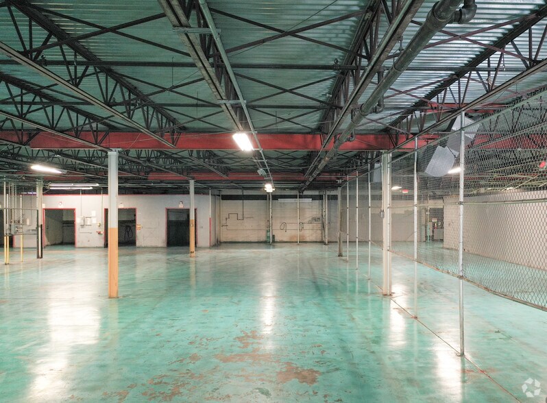 More Photos Of 1 Walnut St, Perth Amboy Warehouse For Sale