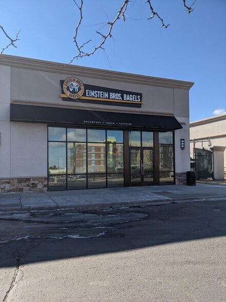 More Photos Of 12073 E Arapahoe Rd, Centennial General Retail For Lease
