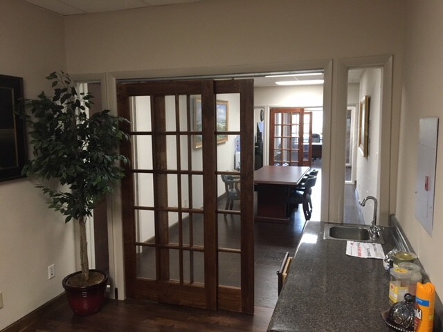 More Photos Of 2101 N Sardis Rd, Charlotte Office For Sale