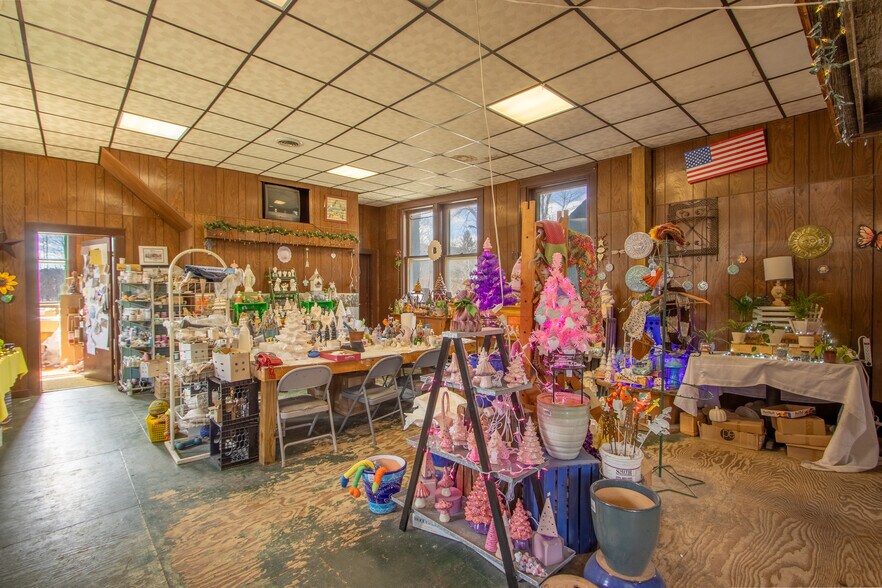 More Photos Of 19 Trestle Rd, Hancock Storefront Retail Office For Sale