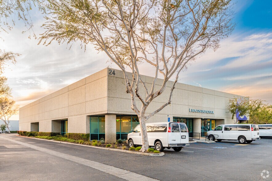 More Photos Of 24 Centerpointe Dr, La Palma Office For Sale