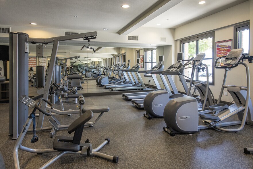 More Photos Of 700 S Myrtle Ave, Monrovia Apartments For Lease
