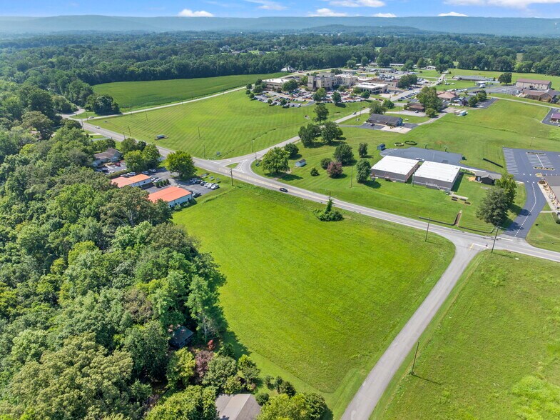 More Photos Of College St S, Winchester Land For Sale