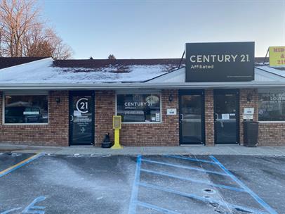 Primary Photo Of 1000-1050 E Commercial Ave, Lowell Unknown For Lease