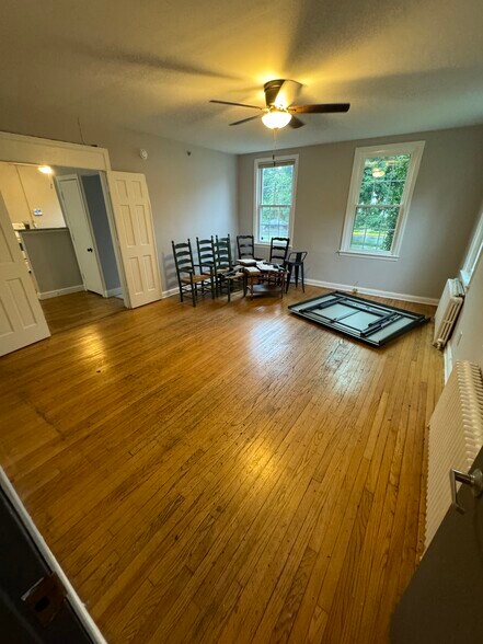 More Photos Of 4612 College Ave, College Park Sorority Fraternity House For Sale
