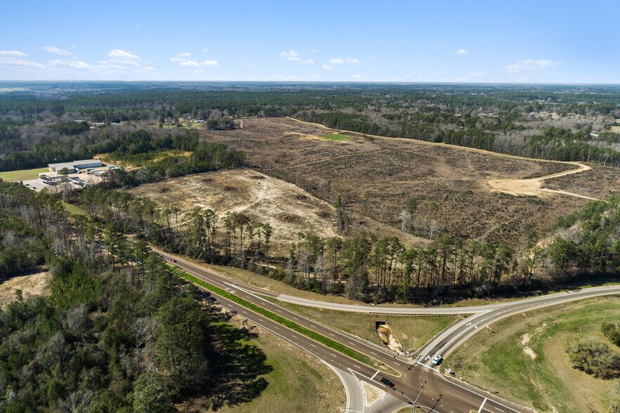 More Photos Of 4149 Highway 24 W, Mccomb Land For Sale