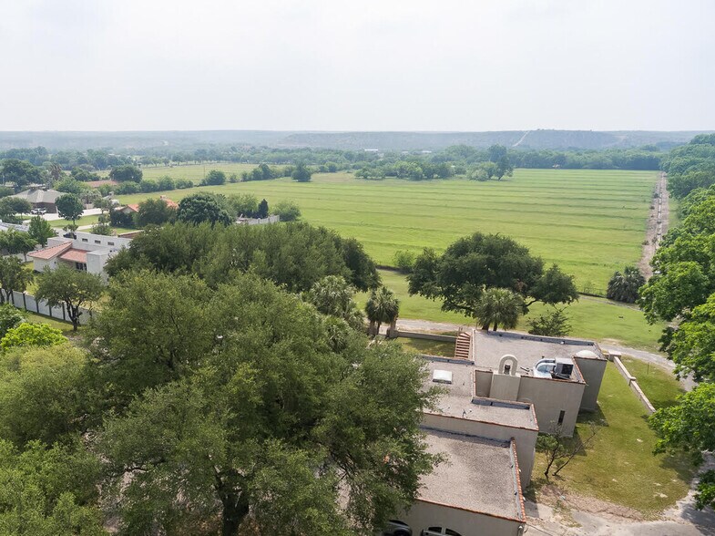 More Photos Of 505 Gilchrist Ln, Del Rio Land For Sale