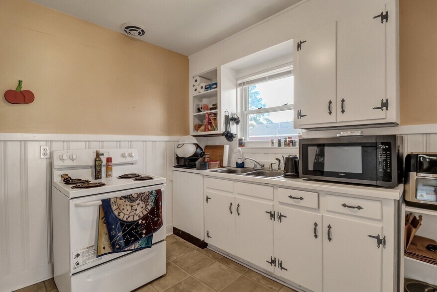 More Photos Of 601 E 53rd St, Savannah Apartments For Sale