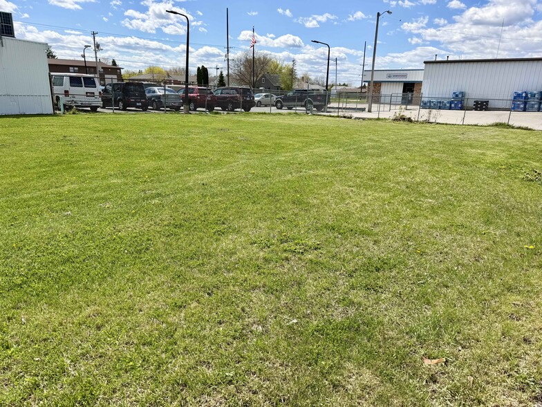 More Photos Of 636 Lime Kiln Rd, Green Bay Land For Sale