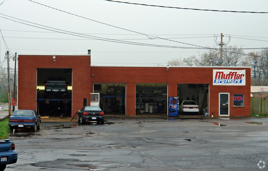 Primary Photo Of 1355 N Fairfield Rd, Dayton Auto Repair For Lease
