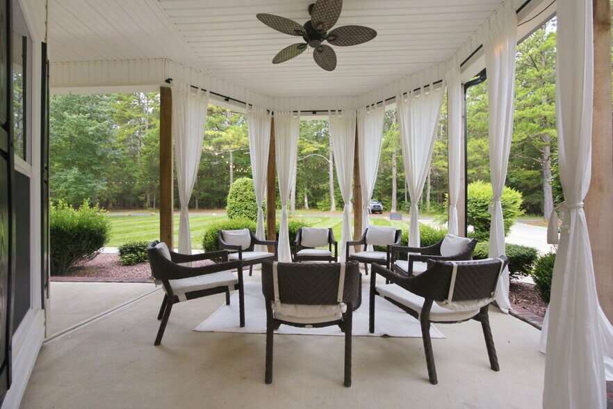 More Photos Of 9544 Brief Rd, Charlotte Specialty For Sale