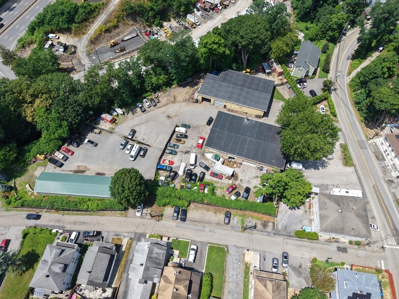 More Photos Of 37A Old Albany Post Rd, Ossining Warehouse For Sale