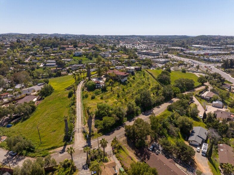 More Photos Of 0 Primrose Ave, Vista Land For Sale