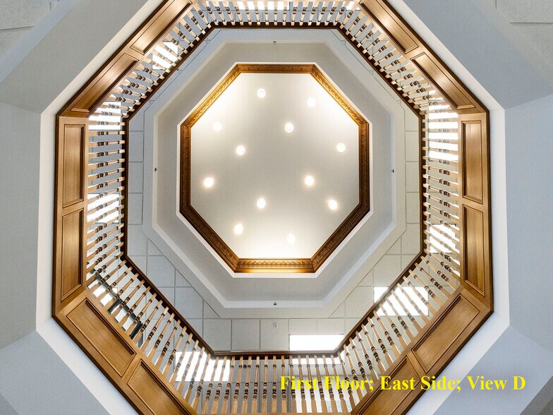 More Photos Of 739 North Ave, Glendale Heights Loft Creative Space For Sale