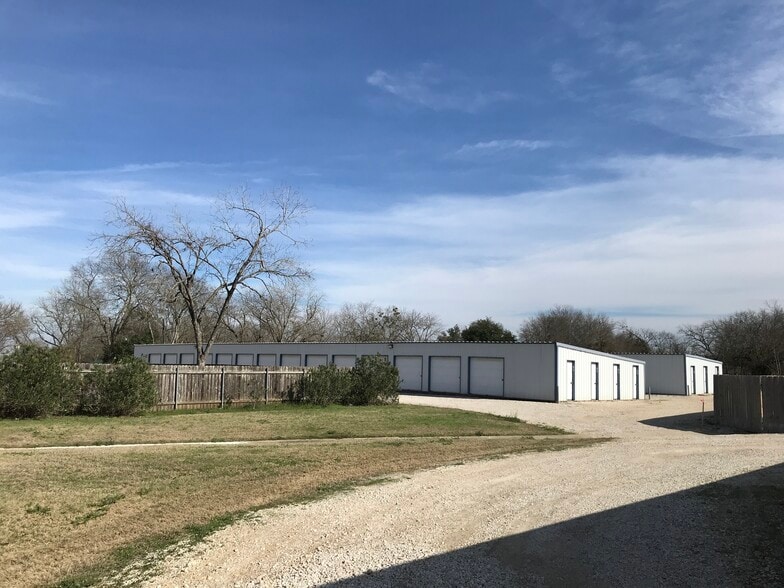 More Photos Of 412 City, Caldwell Self Storage For Sale