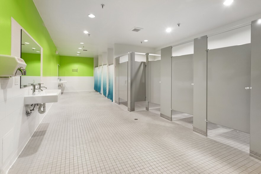 More Photos Of 290 De Haro St, San Francisco Office For Lease