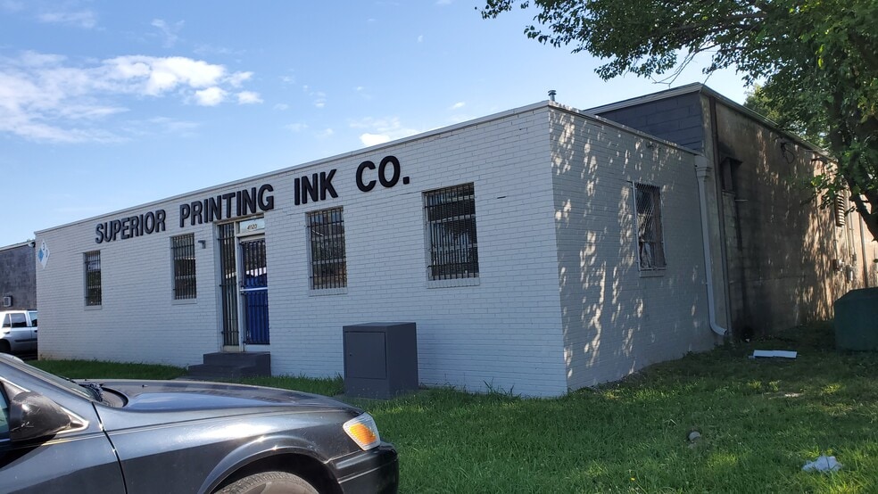 More Photos Of 4820 Rozzelles Ferry Rd, Charlotte Manufacturing For Lease