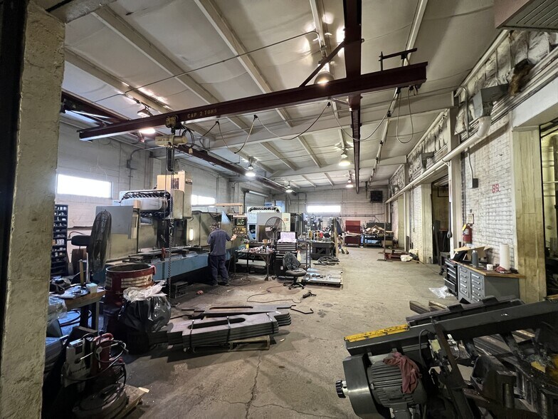 More Photos Of 4511 Dodds Ave, Chattanooga Warehouse For Sale