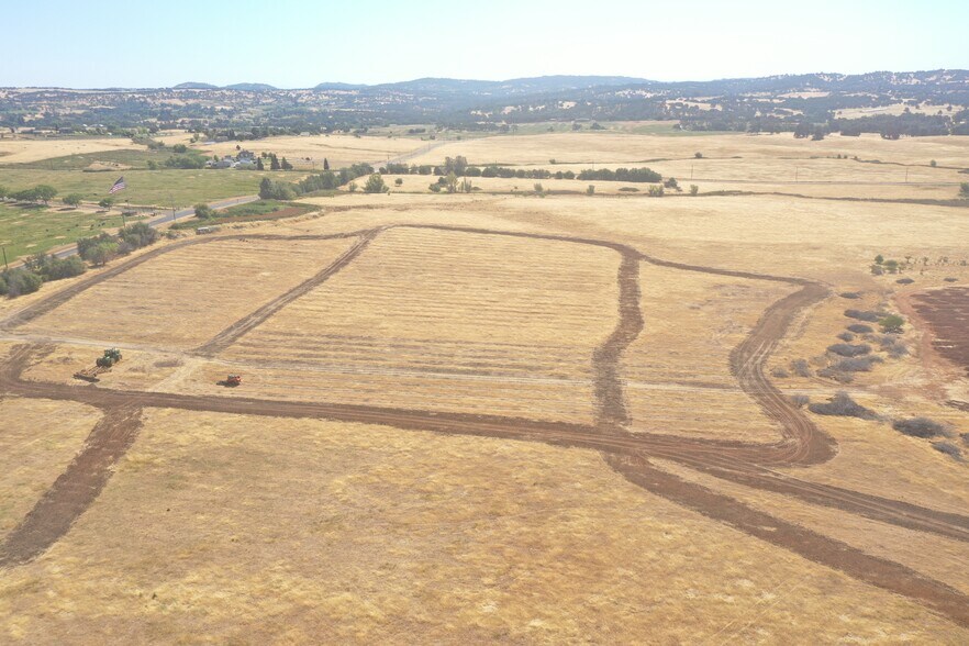 More Photos Of 4873 Gladding Rd, Lincoln Land For Sale