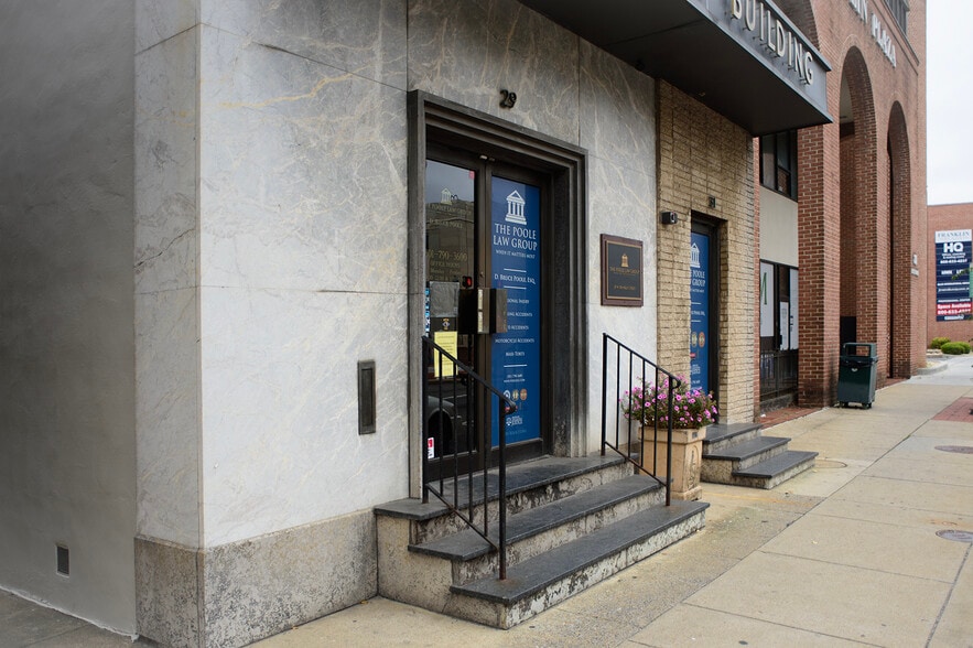 More Photos Of 29 W Franklin St, Hagerstown Apartments For Sale