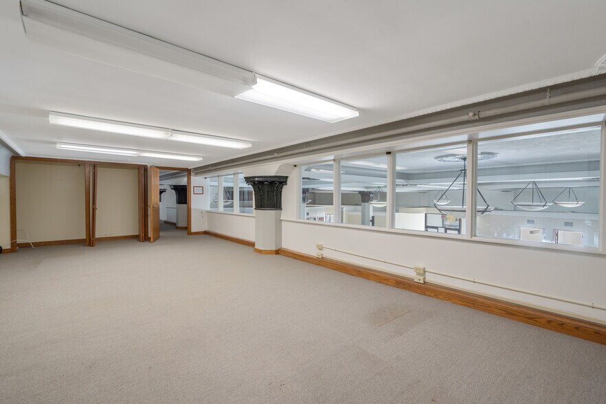 More Photos Of 344 W Genesee St, Syracuse Loft Creative Space For Lease