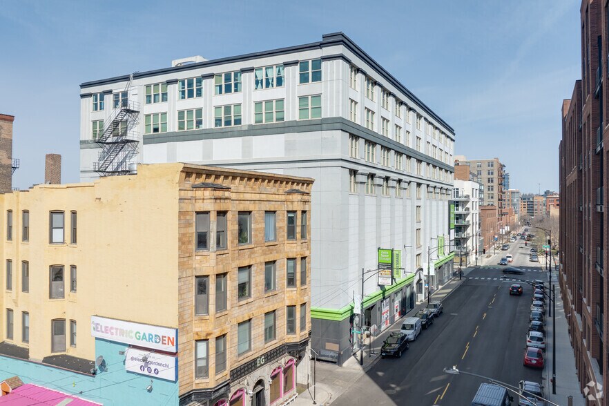 More Photos Of 310 S Racine Ave, Chicago Office For Lease
