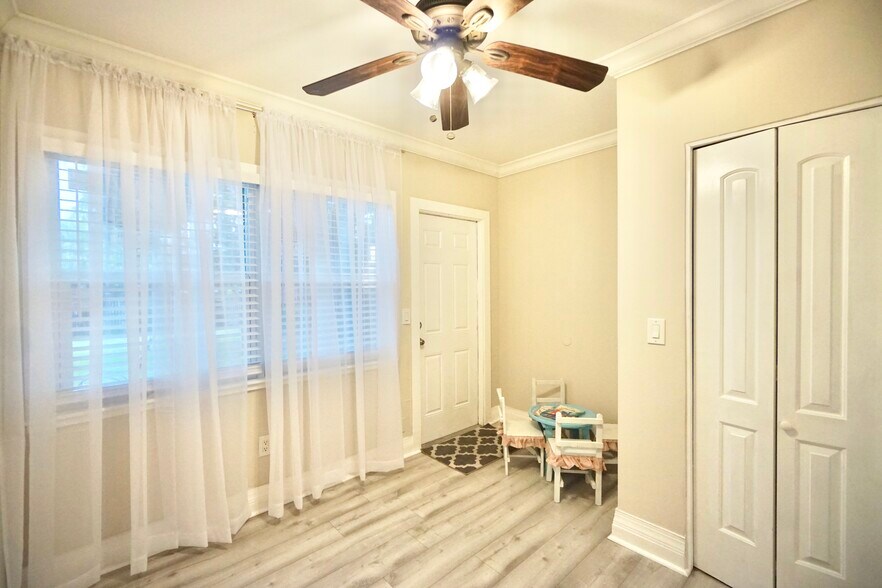 More Photos Of 931 N J St, Lake Worth Beach Apartments For Sale