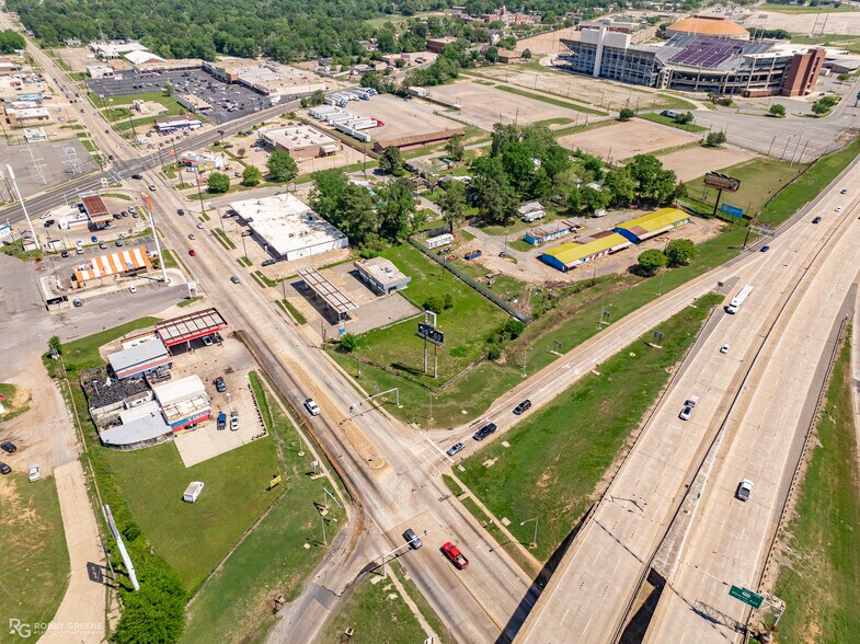 More Photos Of 4025 Jewella Ave, Shreveport Convenience Store For Sale