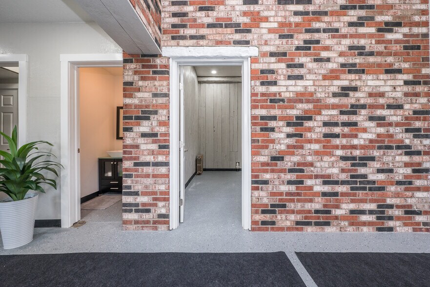 More Photos Of 4485 William Flynn Hwy, Allison Park Office For Lease