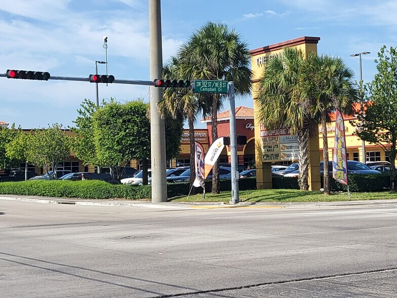 More Photos Of 1750 NE 8th St, Homestead Bank For Sale