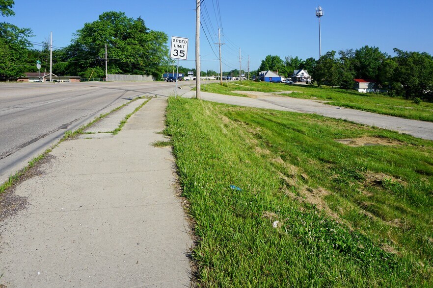 Primary Photo Of 1349 E 72 Hwy, Rolla Land For Sale