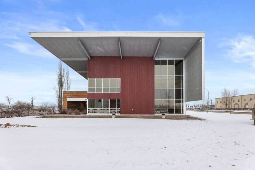 More Photos Of 261211 Wagon Wheel Way, Rocky View No 44 Light Manufacturing For Sale