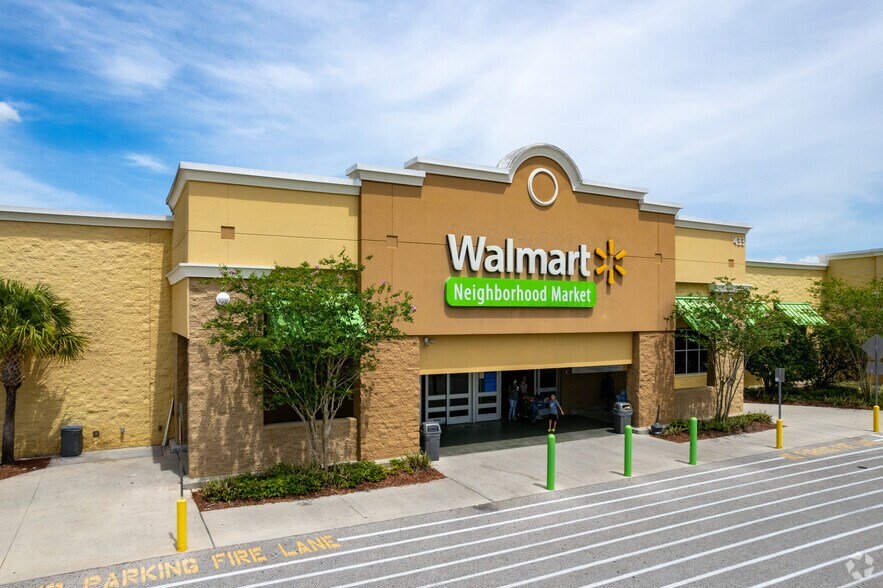 More Photos Of 401-457 S Avalon Park Blvd, Orlando Unknown For Lease