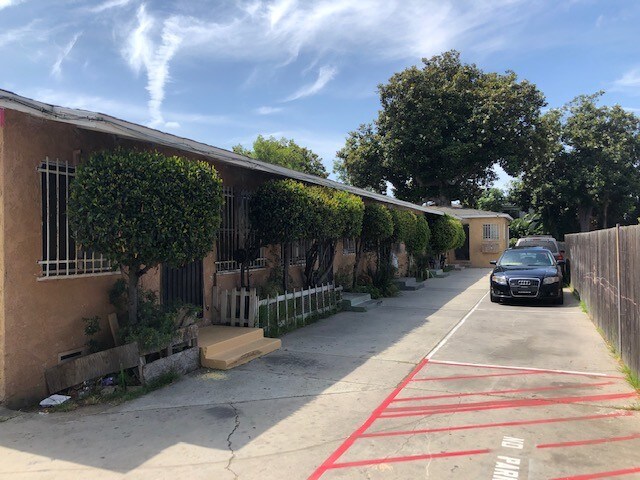 More Photos Of 45 E 69th Way, Long Beach Apartments For Sale