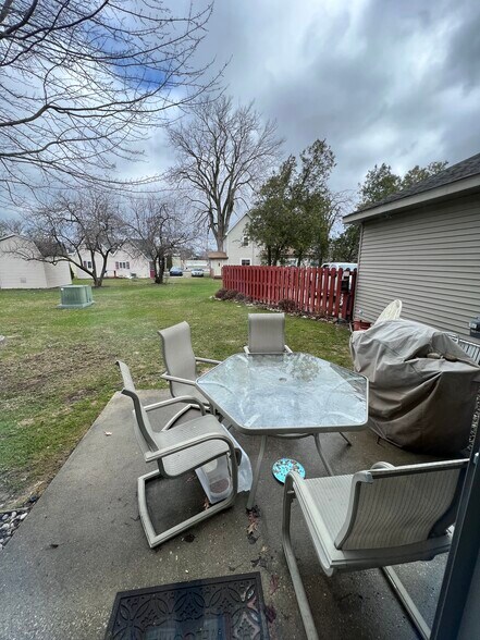 More Photos Of 333 Jackson St, Coleman Apartments For Sale