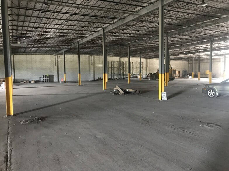 More Photos Of Warren Tech Park, Niles Industrial For Sale